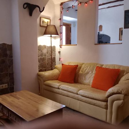Casa En La Plaza, Hinojares - Ideal For Exploring The Area 외부 사진