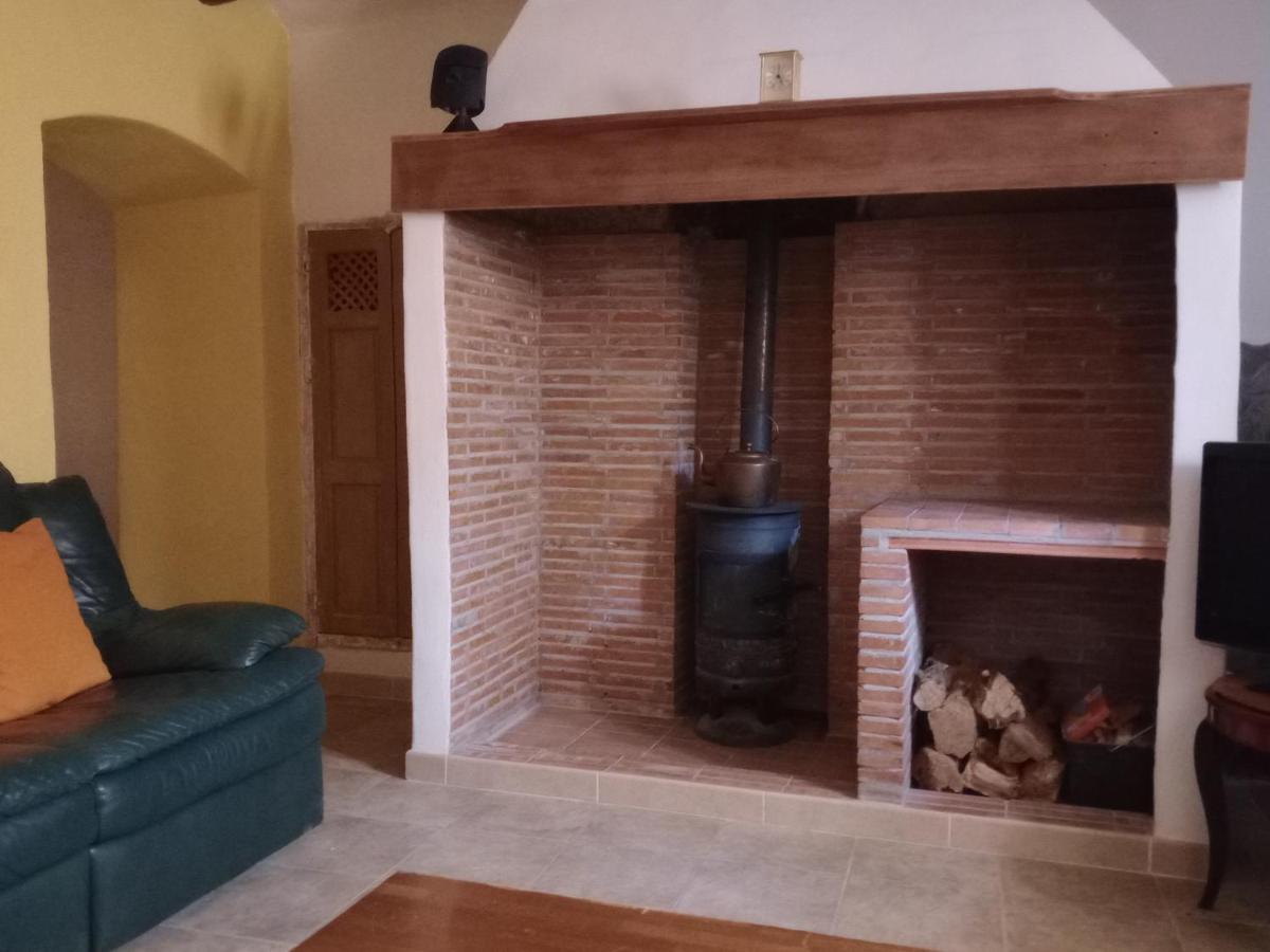Casa En La Plaza, Hinojares - Ideal For Exploring The Area 외부 사진